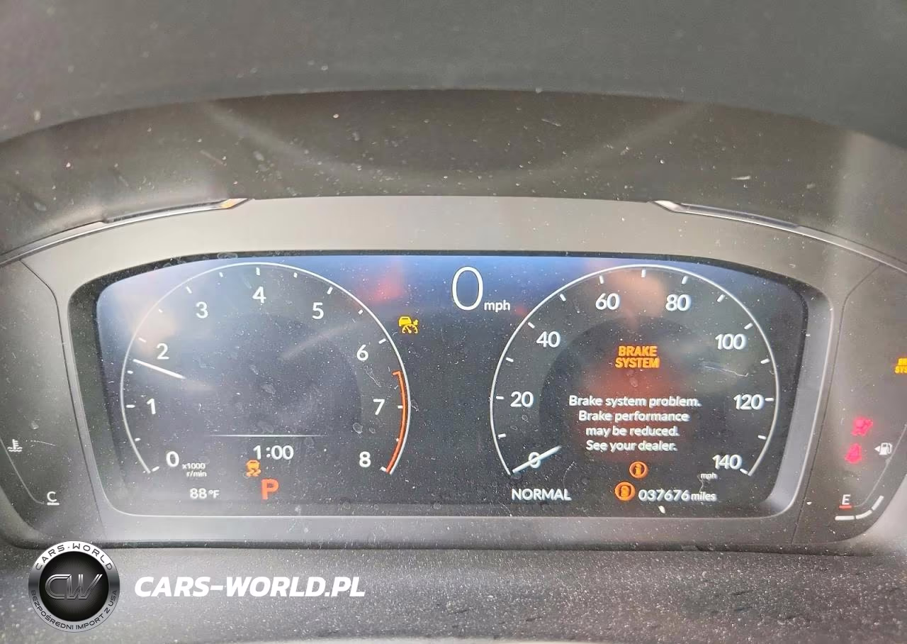 2023 Honda Pilot Elite VIN:5FNYG1H81PB001510 - 9