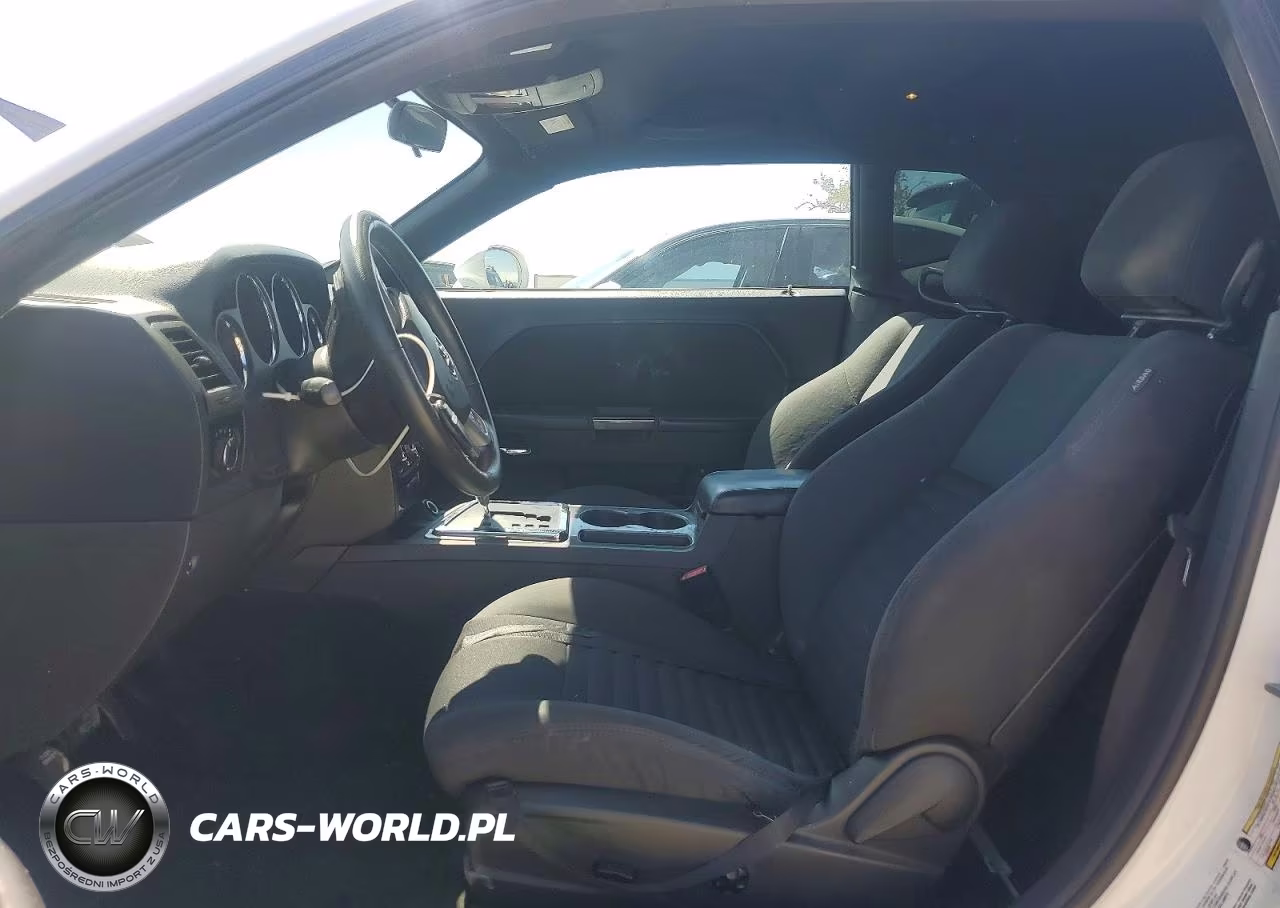 2012 Dodge Challenger Sxt VIN:2C3CDYAG5CH118352 - 7