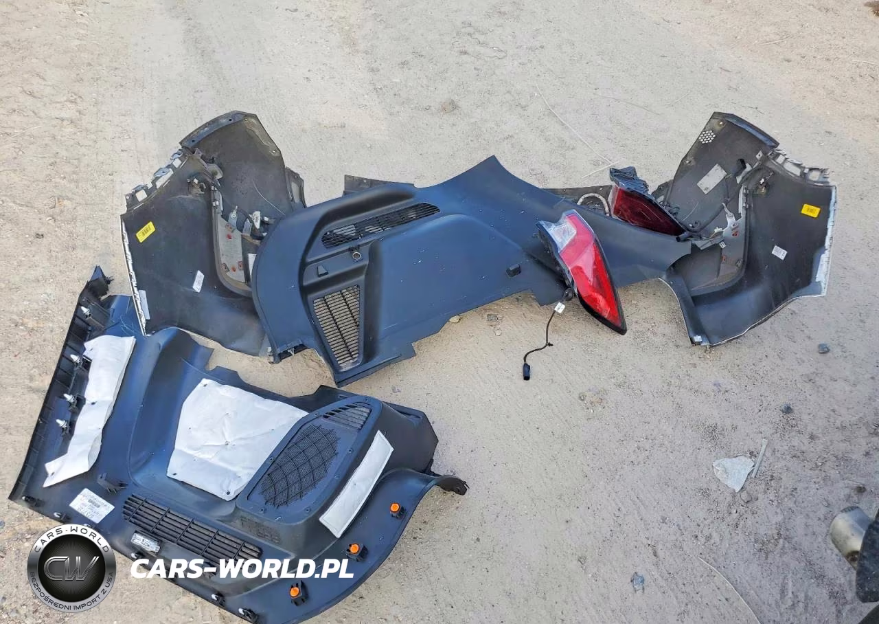 2020 Ford Escape Titanium VIN:1FMCU9J97LUB26027 - 13