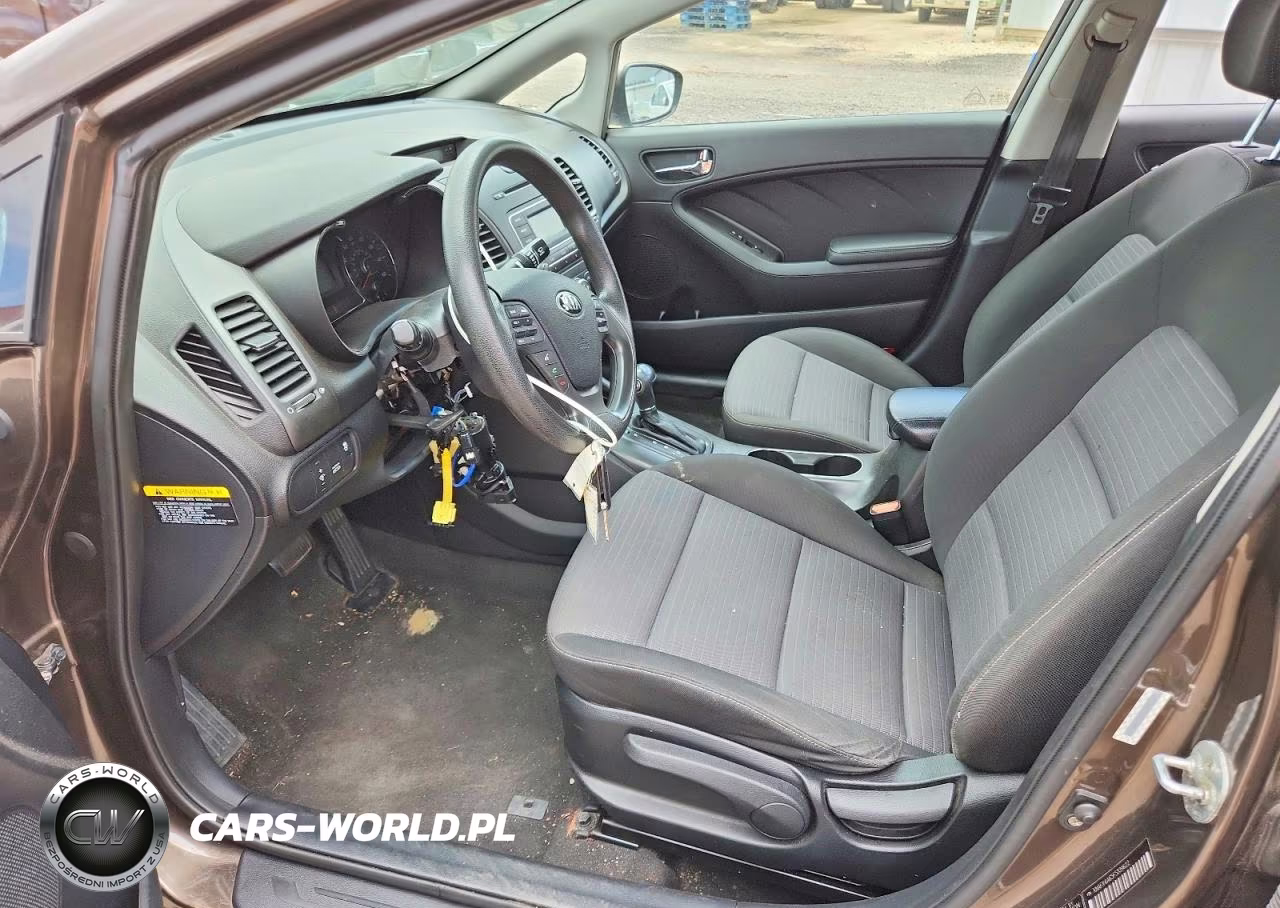2015 Kia Forte Lx VIN:KNAFX4A65F5339622 - 7