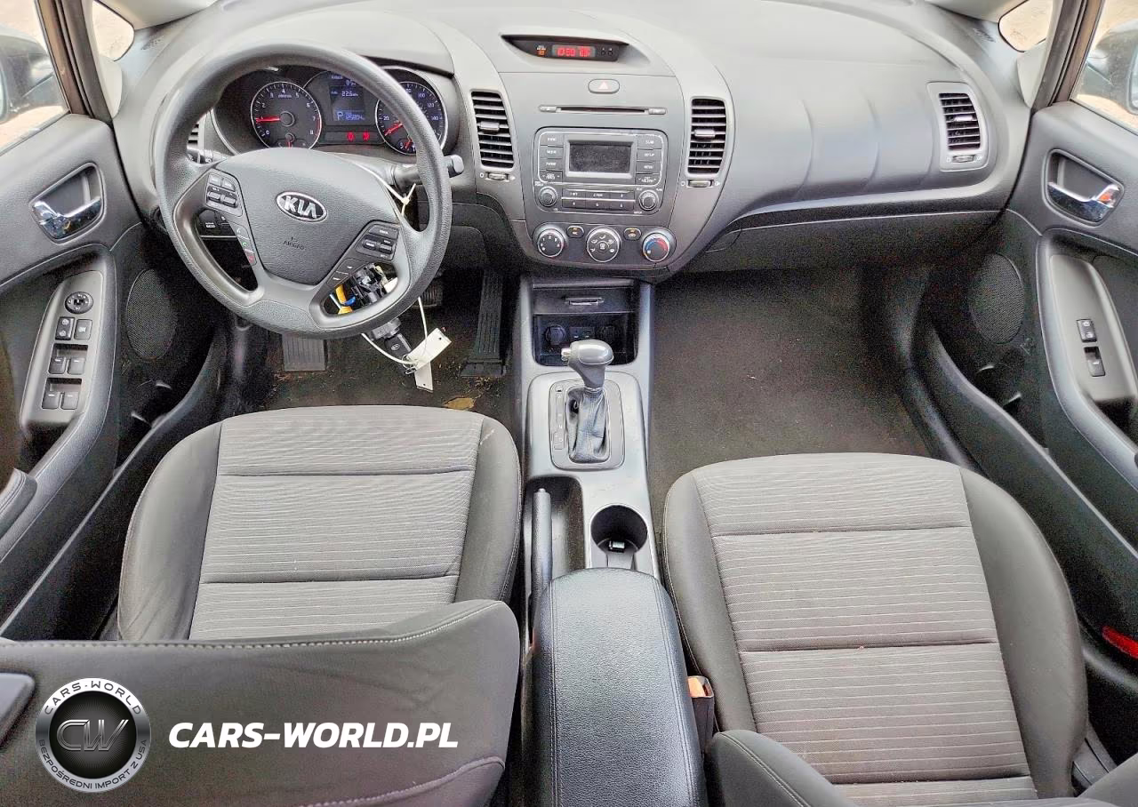 2015 Kia Forte Lx VIN:KNAFX4A65F5339622 - 8