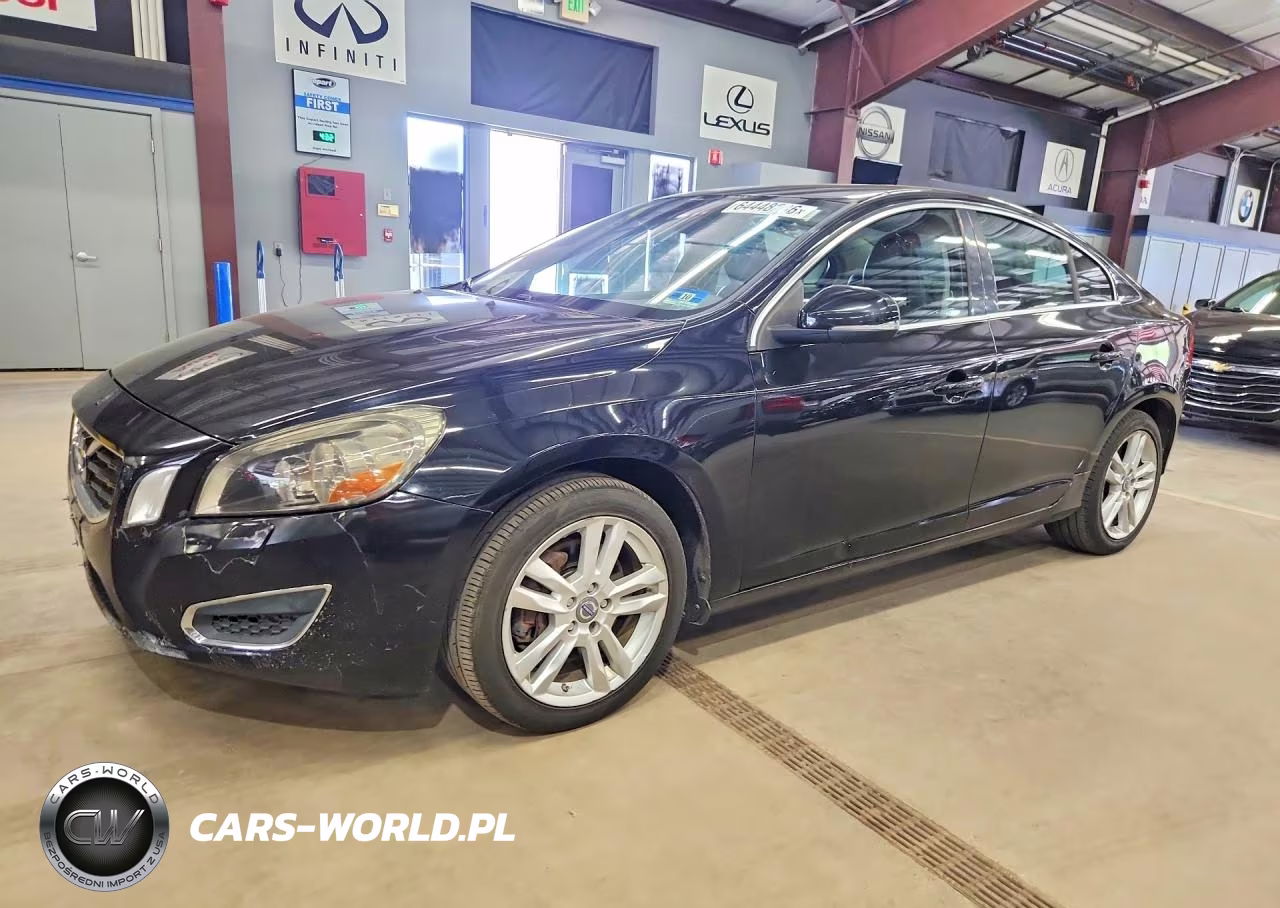 2013 VOLVO S60
