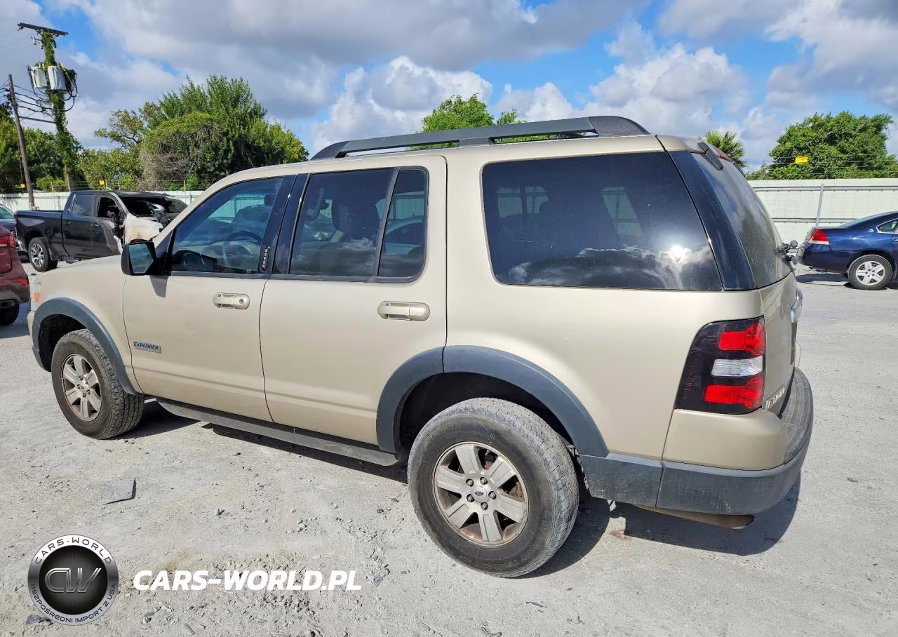 2007 Ford Explorer Xlt VIN:1FMEU63E47UB57954 - 2