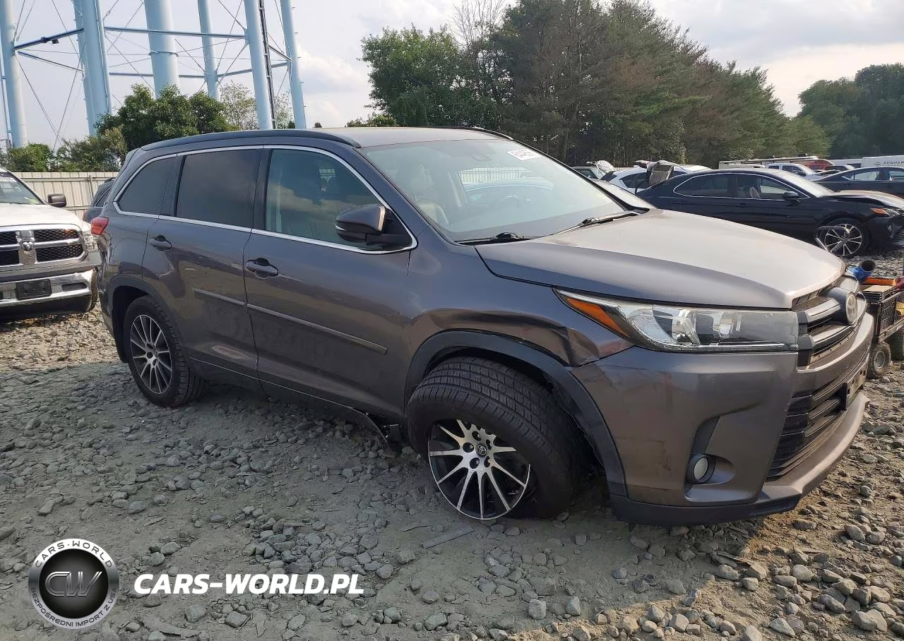 2017 Toyota Highlander Se VIN:5TDJZRFH5HS375516 - 4