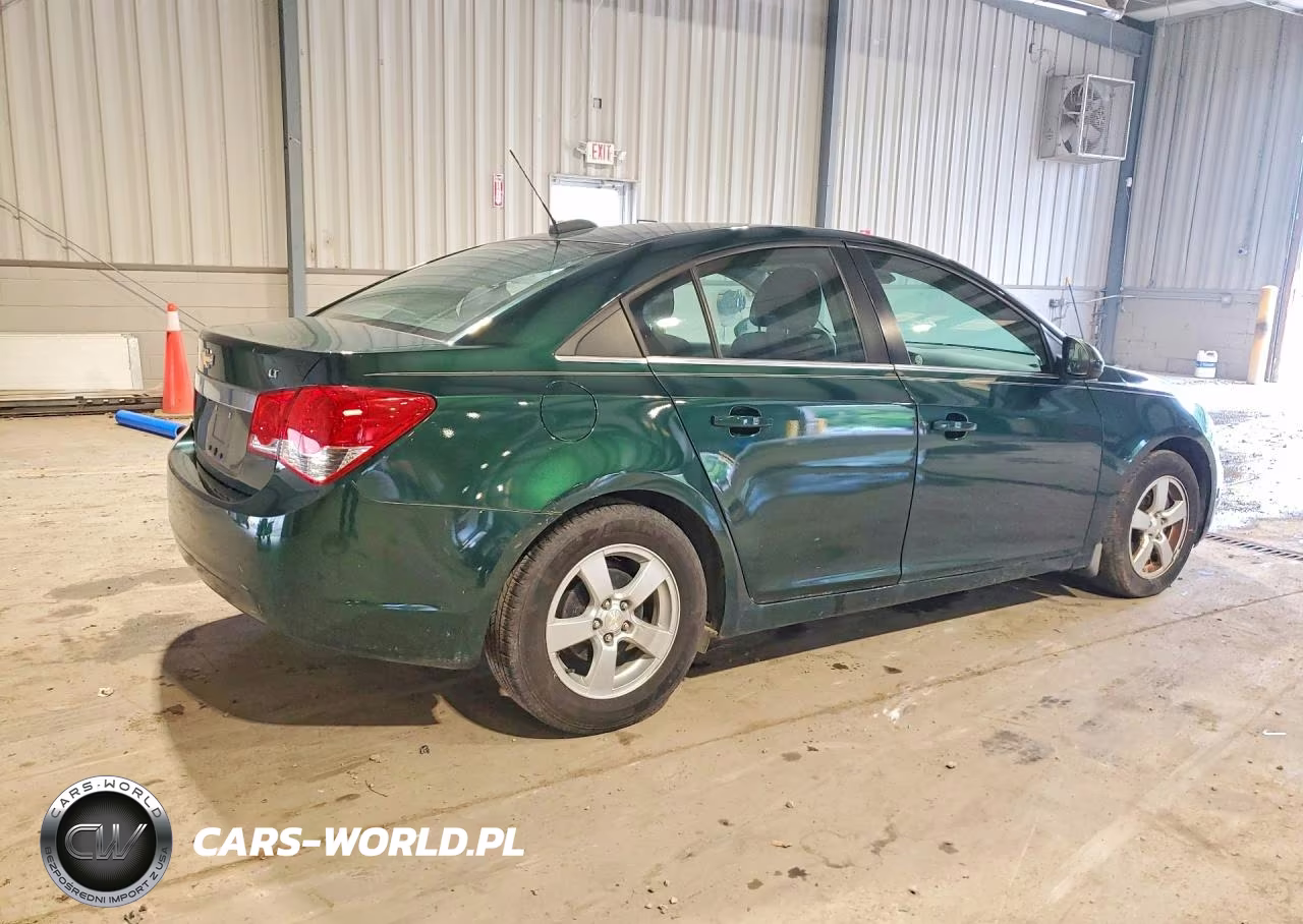 2015 Chevrolet Cruze Lt VIN:1G1PC5SB3F7140649 - 3