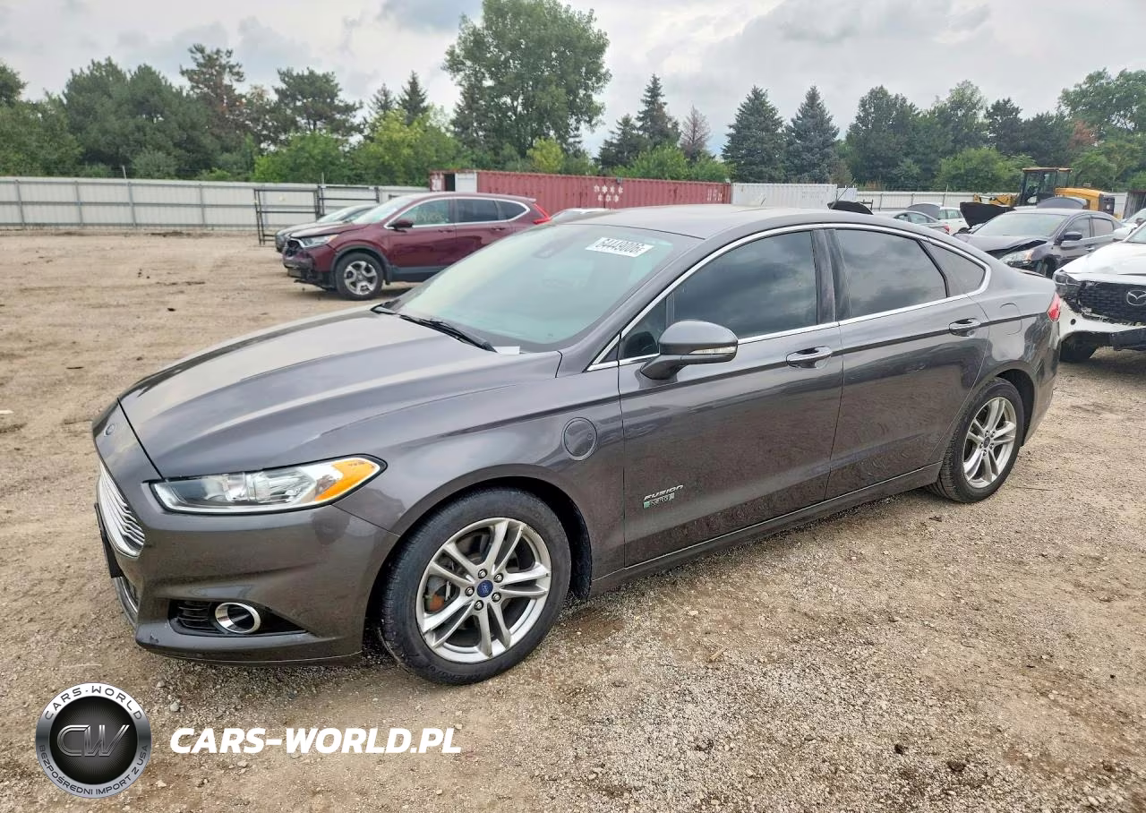 2016 Ford Fusion Titanium Phev – zdjęcie 1 z 12