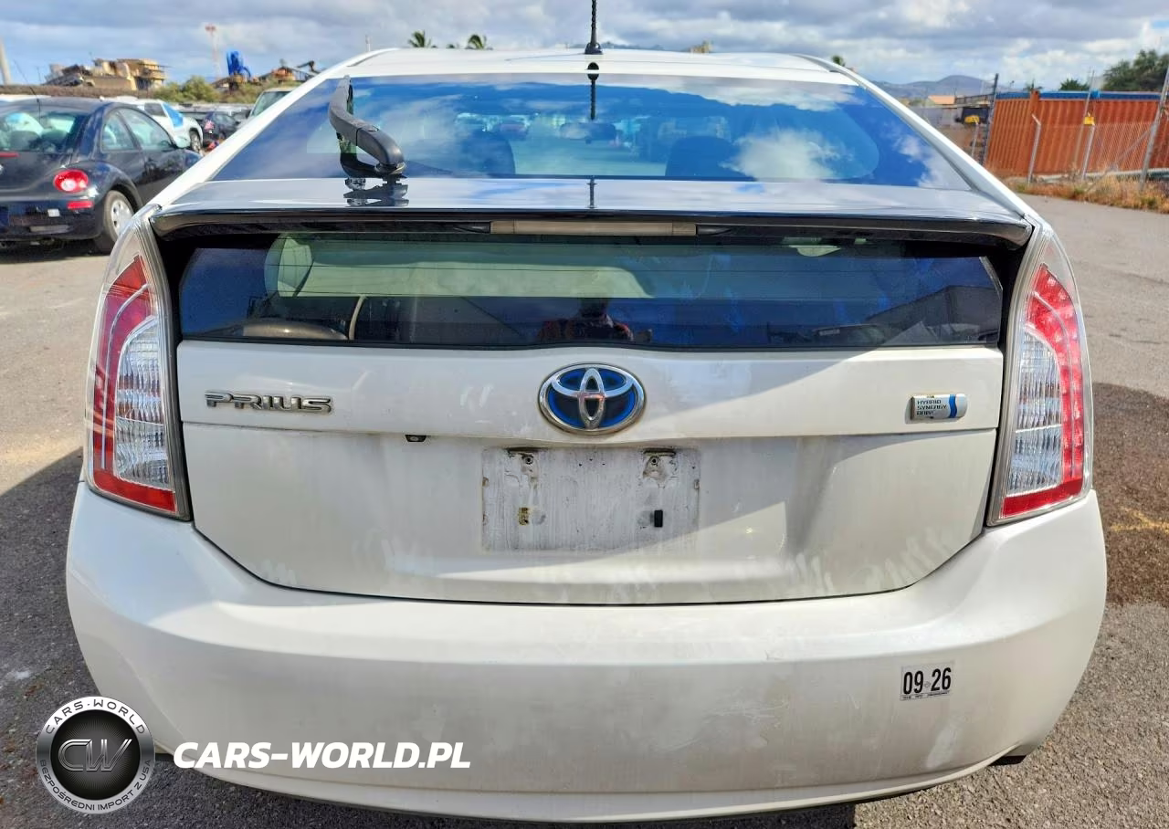 2012 Toyota Prius One VIN:JTDKN3DU9C5462377 - 6