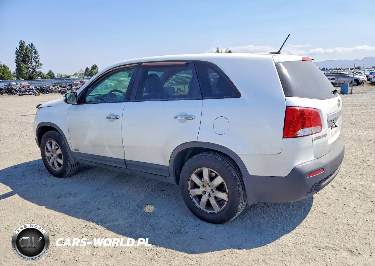 2011 Kia Sorento Lx VIN:5XYKTCA17BG007422 - 2