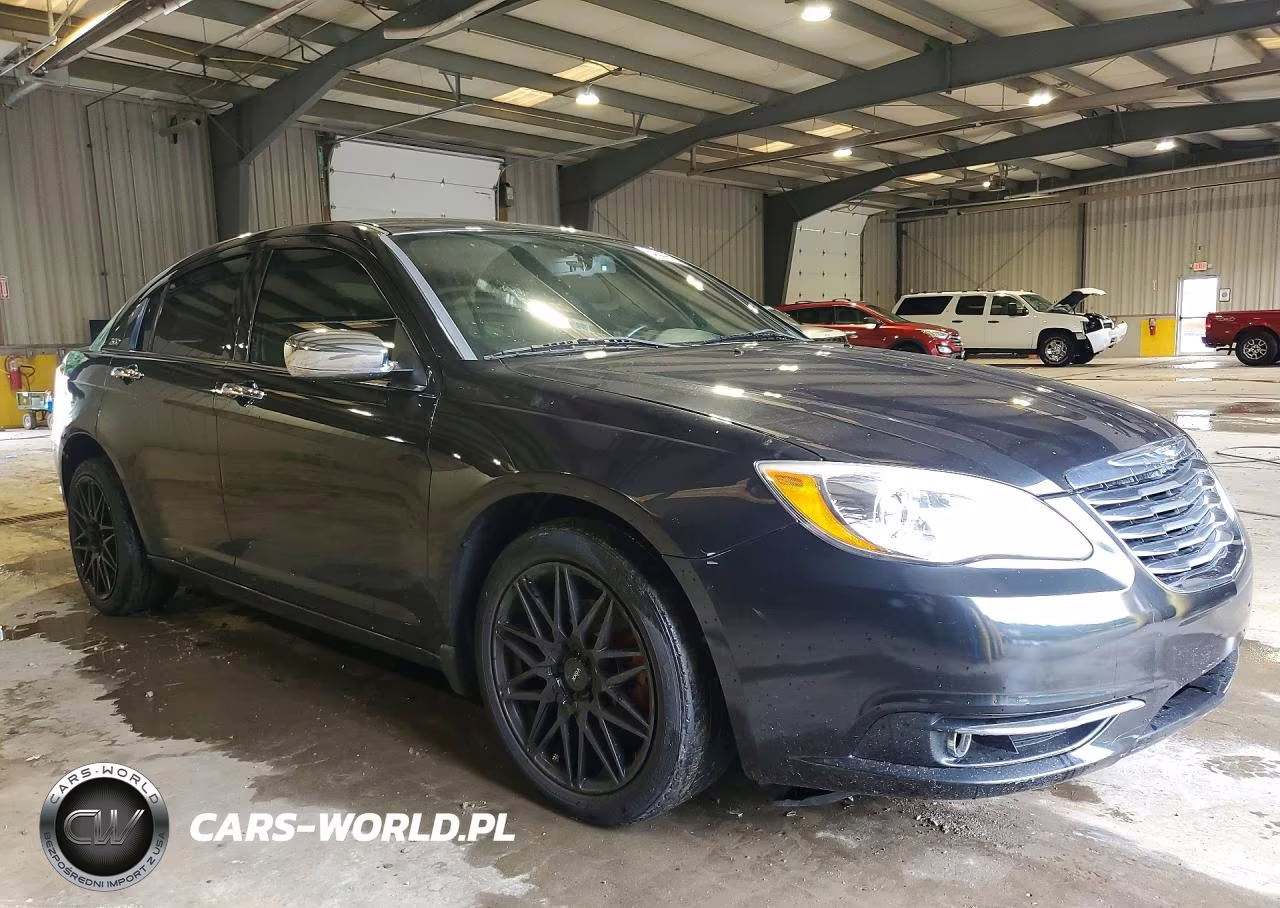 2011 Chrysler 200 Limited VIN:1C3BC2FG0BN516482 - 4