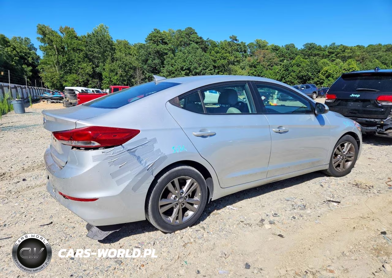 2017 Hyundai Elantra Se VIN:5NPD84LF1HH026753 - 3