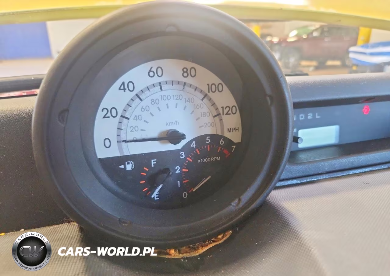 2005 Scion Xb Base VIN:JTLKT324754015438 - 9