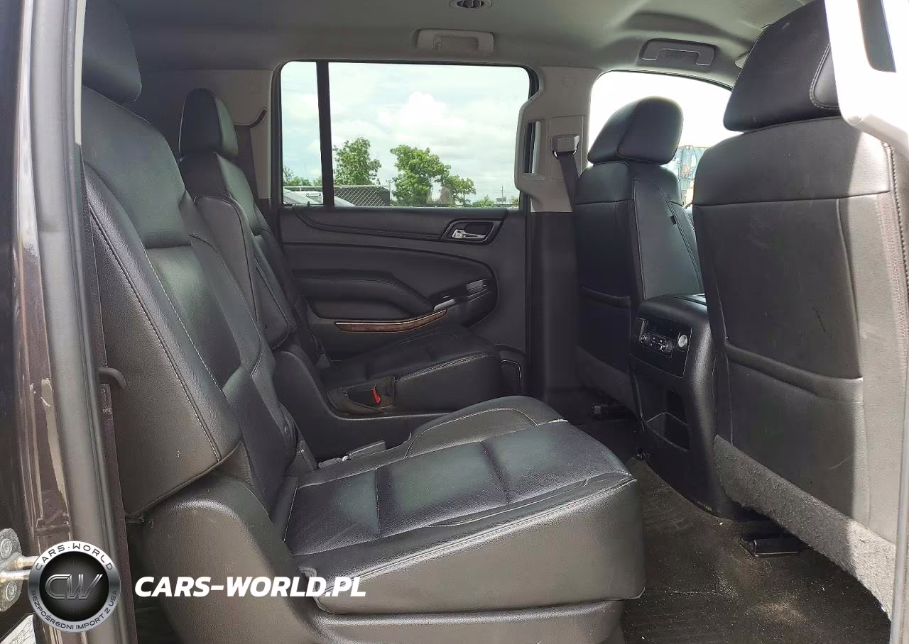 2017 Chevrolet Suburban K1500 Premier VIN:1GNSKJKC9HR149313 - 11