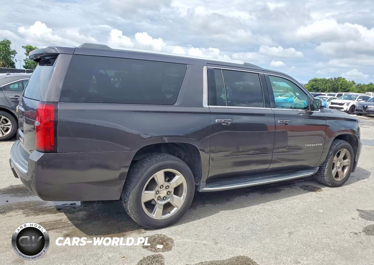 2017 Chevrolet Suburban K1500 Premier VIN:1GNSKJKC9HR149313 - 3