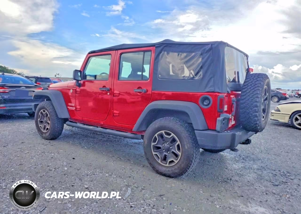 2012 Jeep Wrangler Unlimited Sport VIN:1C4BJWDG4CL261389 - 2