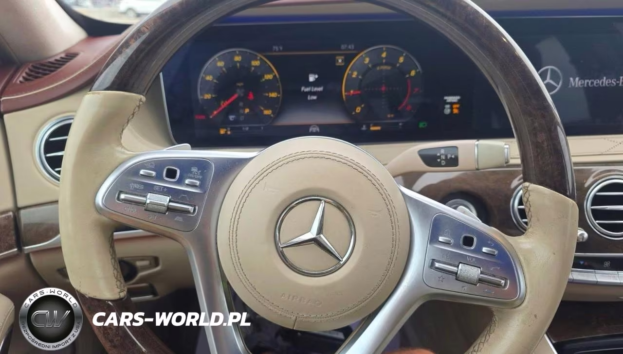 2018 Mercedes-Benz S 560 VIN:WDDUG8DB7JA369186 - 9