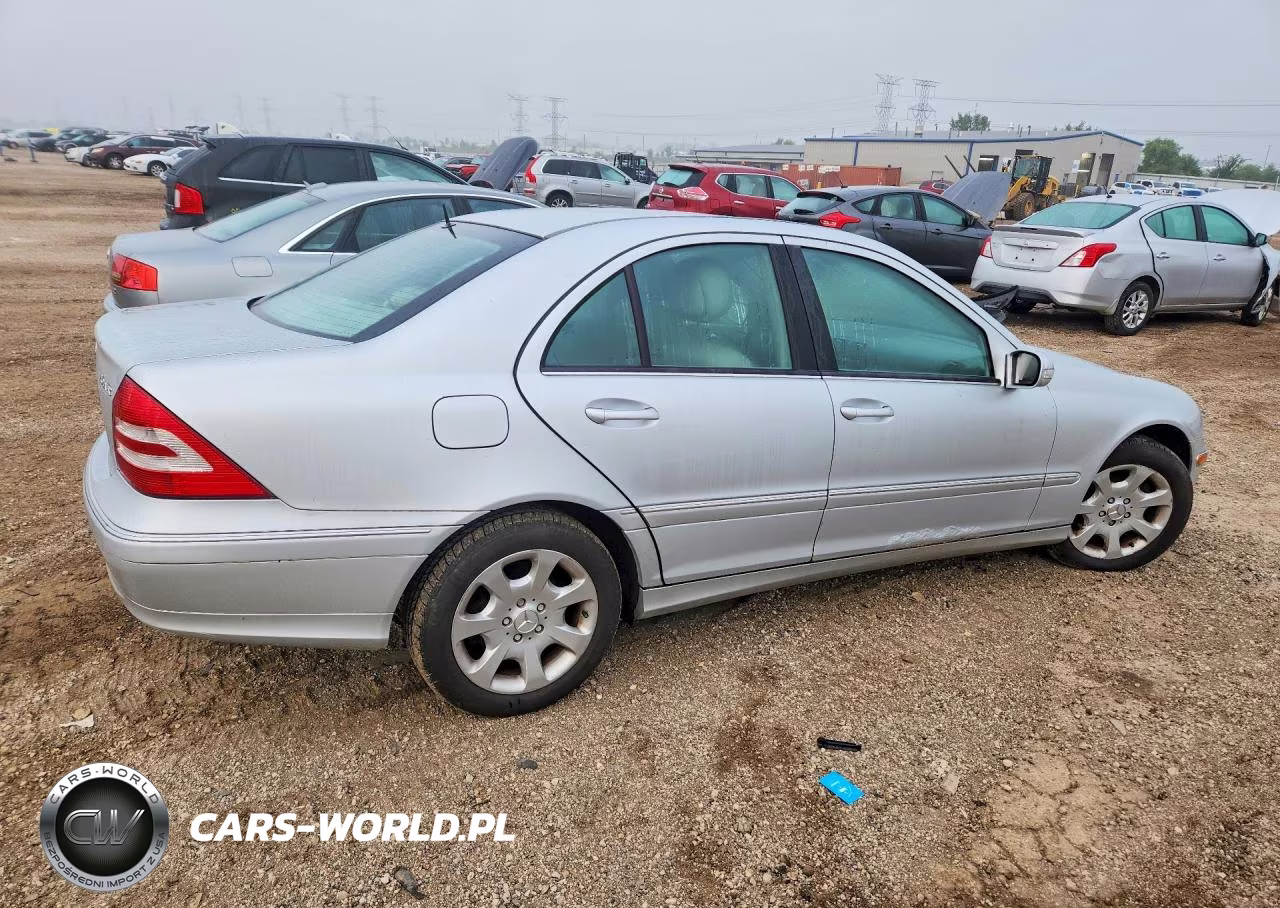 2006 Mercedes-Benz C 350 4Matic VIN:WDBRF87H06F770011 - 3