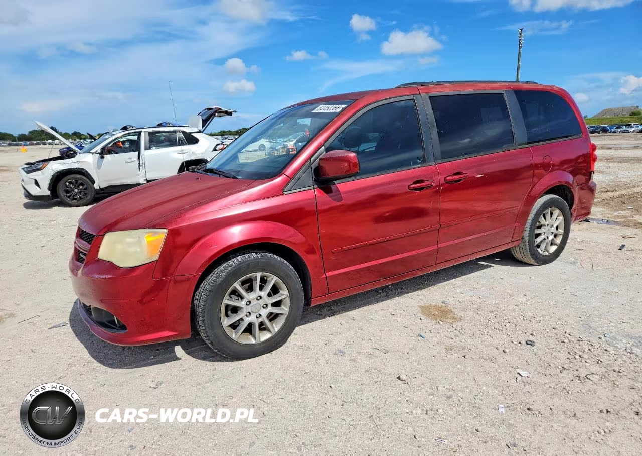 2011 Dodge Grand Caravan R-T