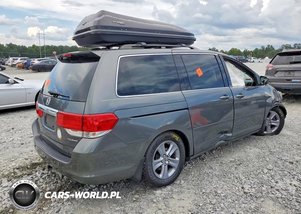 2008 Honda Odyssey Touring VIN:5FNRL388X8B060312 - 3