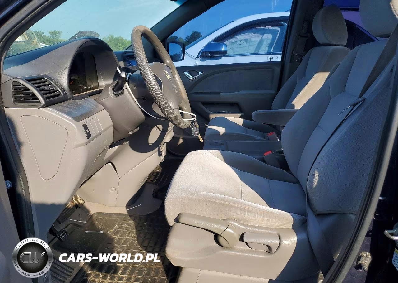 2008 Honda Odyssey Lx VIN:5FNRL38218B049212 - 7