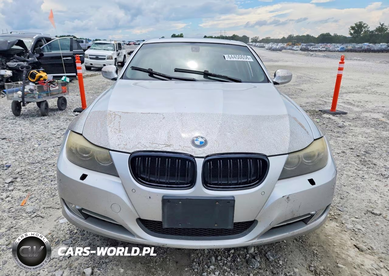 2009 BMW 335 Xi VIN:WBAPL33599A406328 - 5