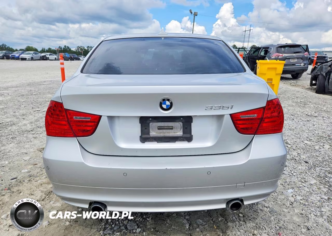 2009 BMW 335 Xi VIN:WBAPL33599A406328 - 6