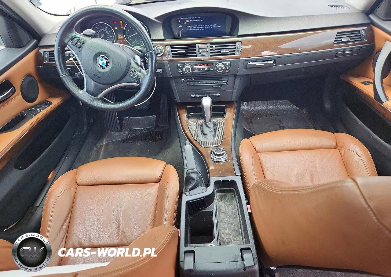 2009 BMW 335 Xi VIN:WBAPL33599A406328 - 8