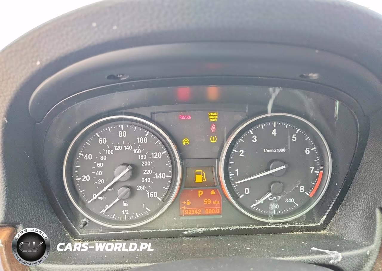 2009 BMW 335 Xi VIN:WBAPL33599A406328 - 9