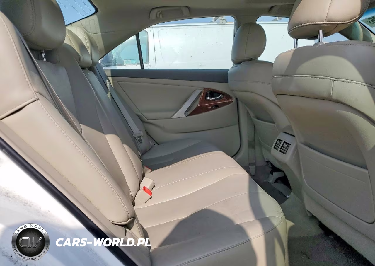 2011 Toyota Camry Xle VIN:4T1BF3EK1BU756947 - 10