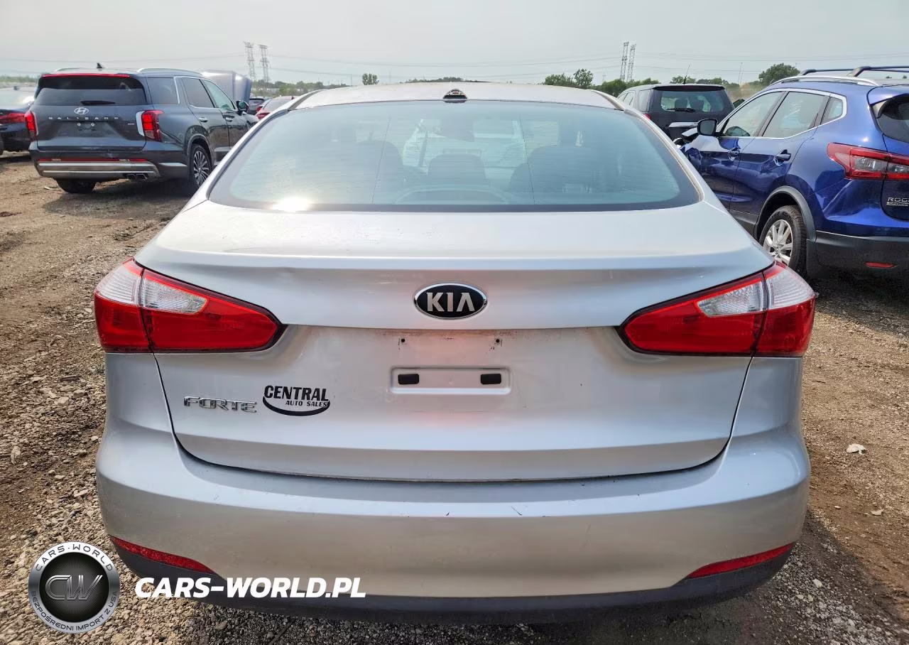 2015 Kia Forte Lx VIN:KNAFX4A65F5274349 - 6
