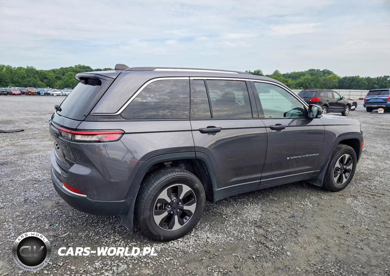2023 Jeep Grand Cherokee Limited 4Xe VIN:1C4RJYB69P8787014 - 3