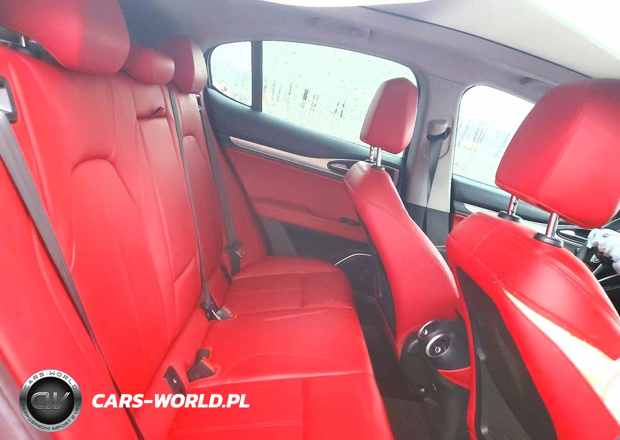 2019 Alfa Romeo Stelvio VIN:ZASPAKAN2K7C51685 - 11