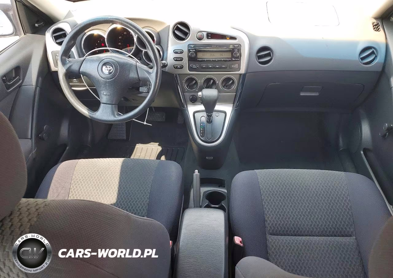 2006 Toyota Matrix Base VIN:2T1KR32E06C585816 - 8