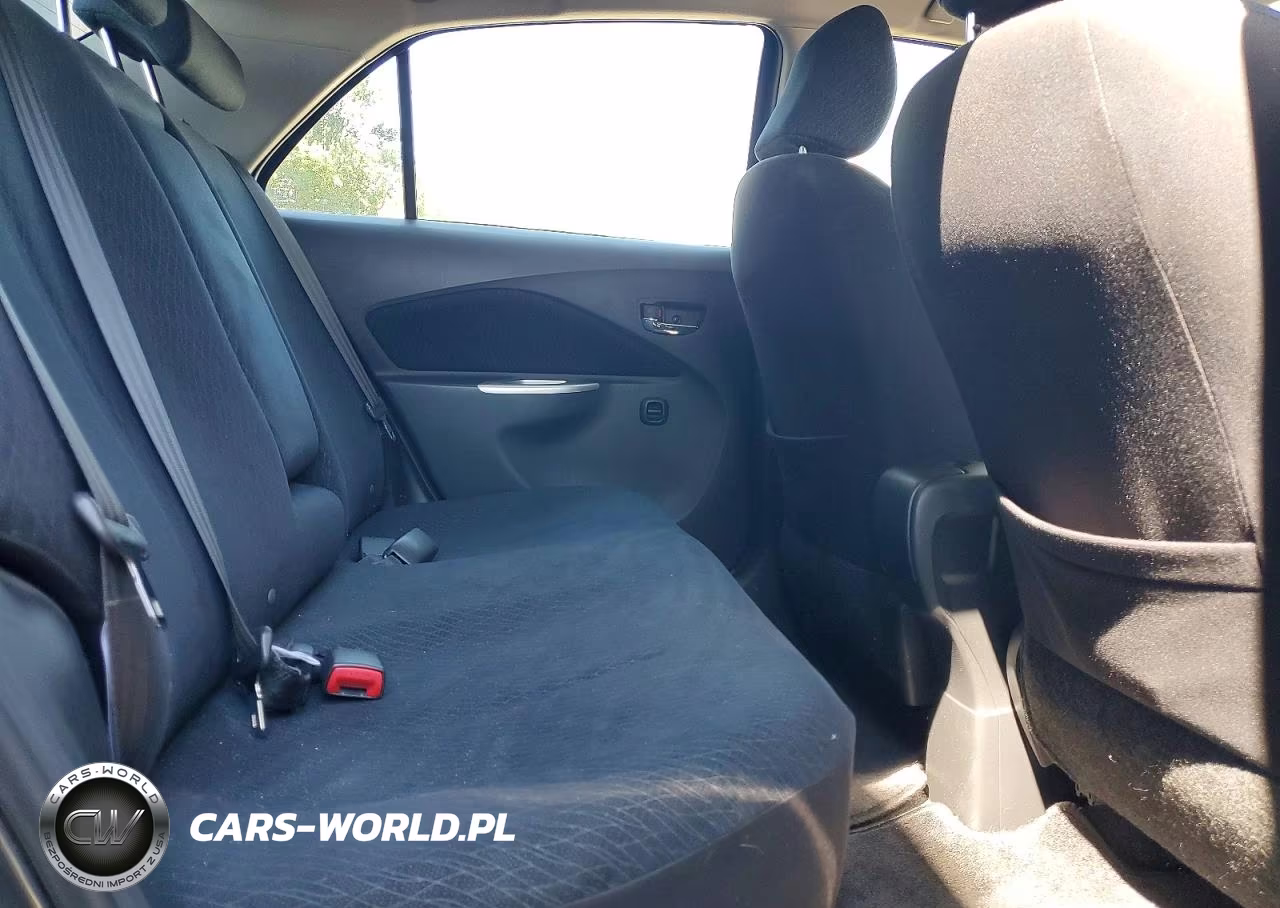 2008 Toyota Yaris Base VIN:JTDBT903581211117 - 10