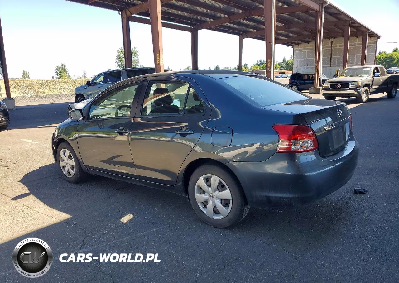 2008 Toyota Yaris Base VIN:JTDBT903581211117 - 2