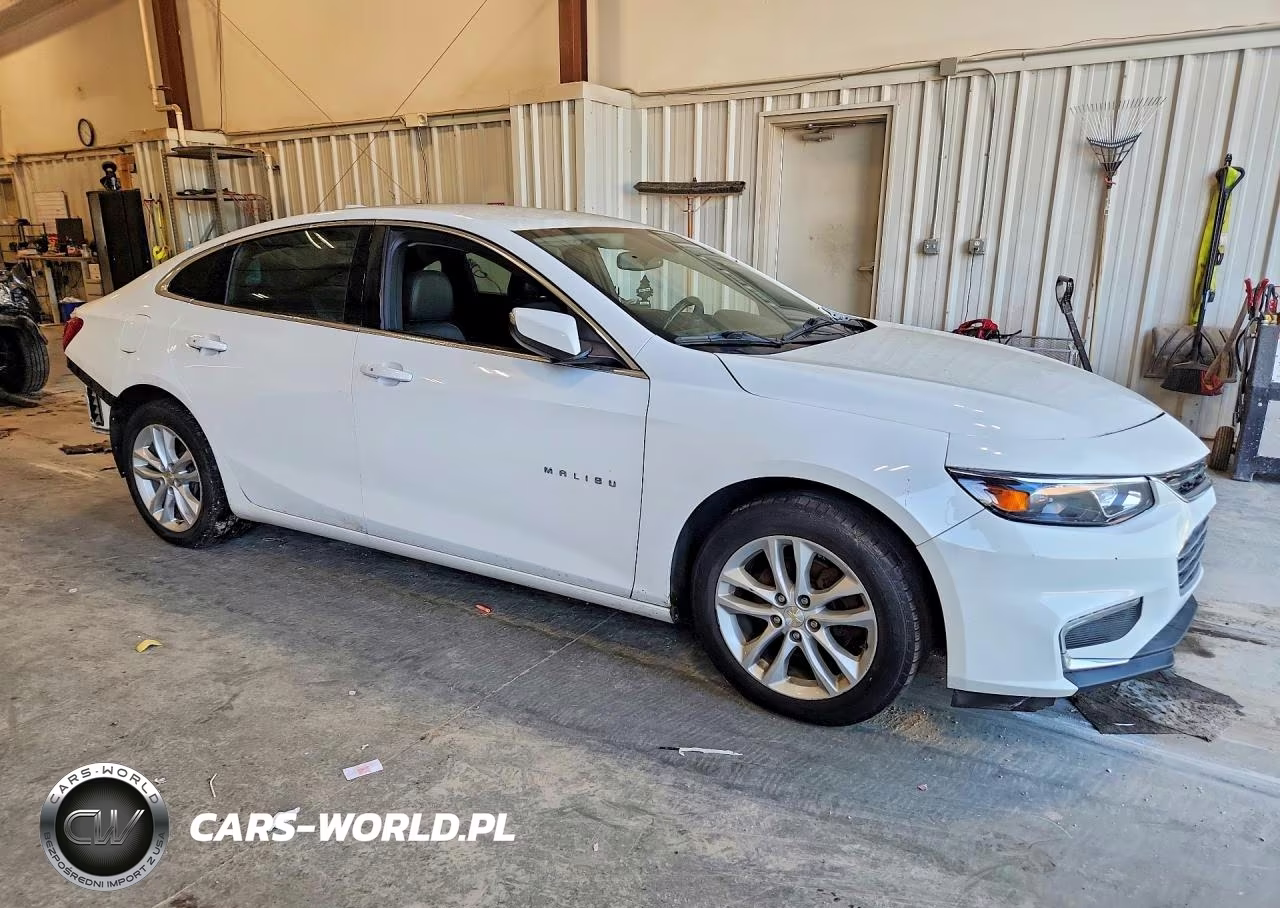 2016 Chevrolet Malibu Lt VIN:1G1ZE5ST2GF349996 - 4