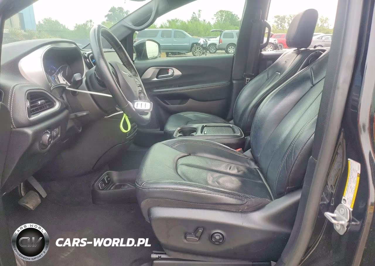 2021 Chrysler Pacifica Touring L VIN:2C4RC1BGXMR560957 - 7
