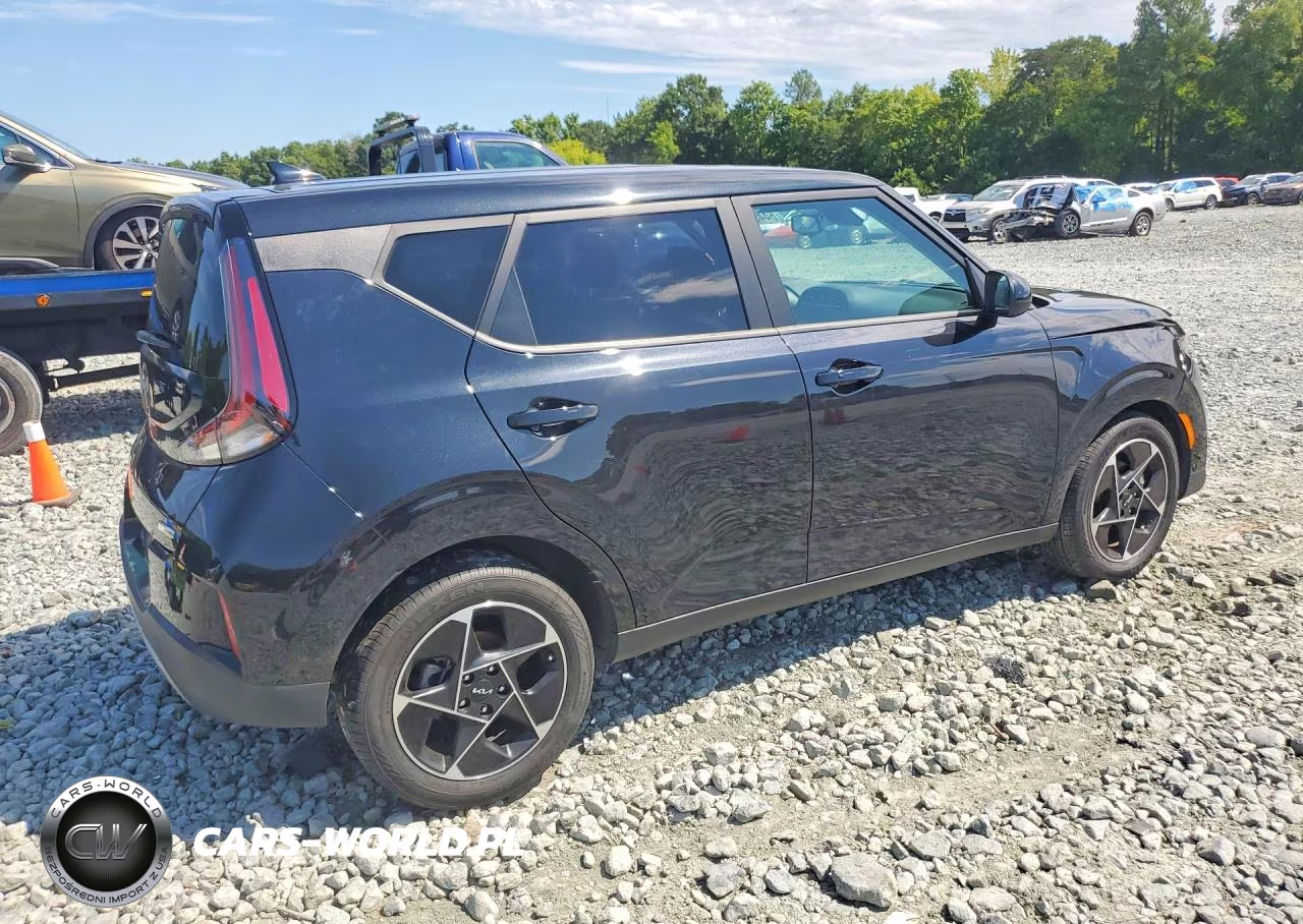 2023 Kia Soul Ex VIN:KNDJ33AU9P7865985 - 3