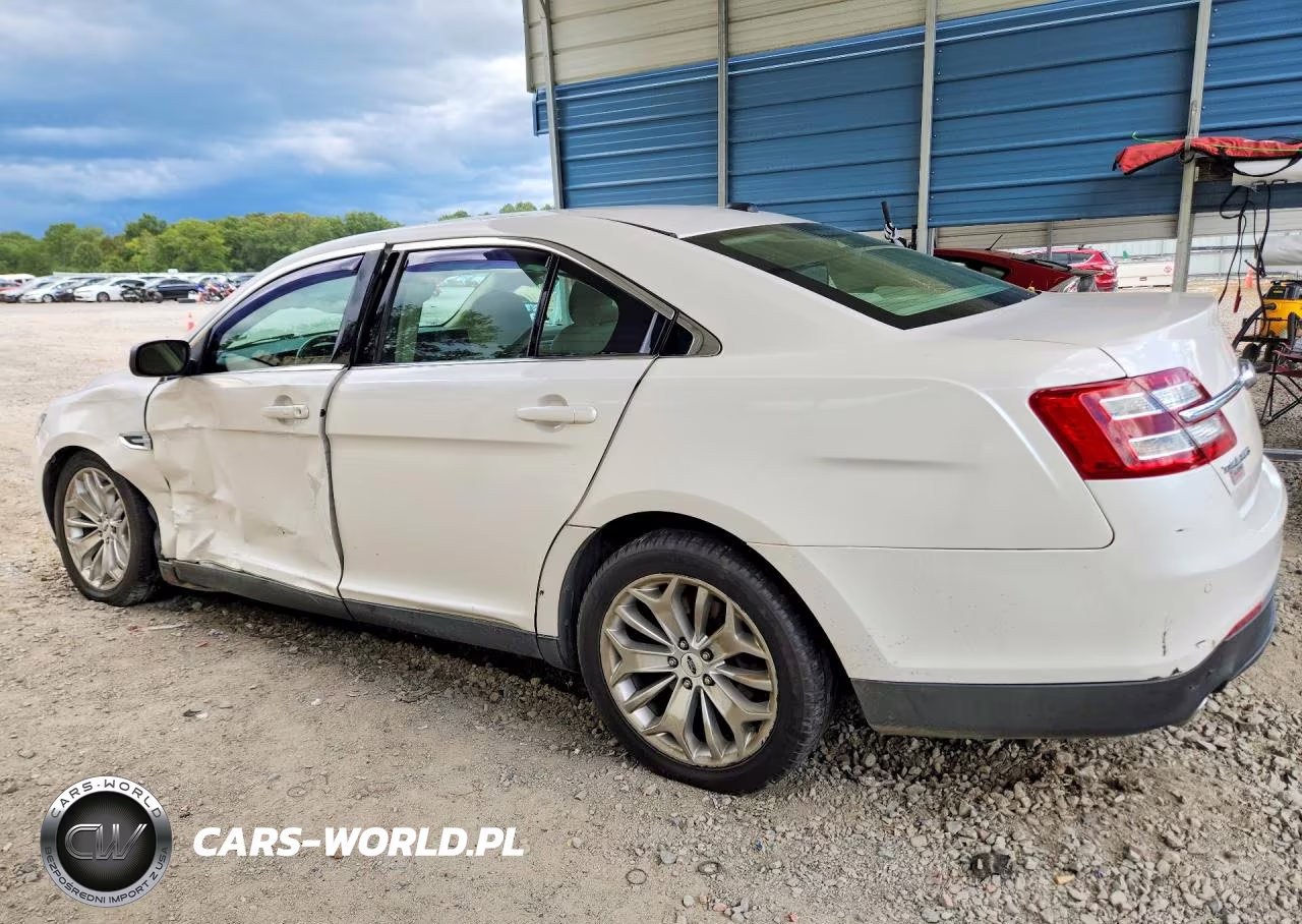 2018 Ford Taurus Limited VIN:1FAHP2F82JG135437 - 2