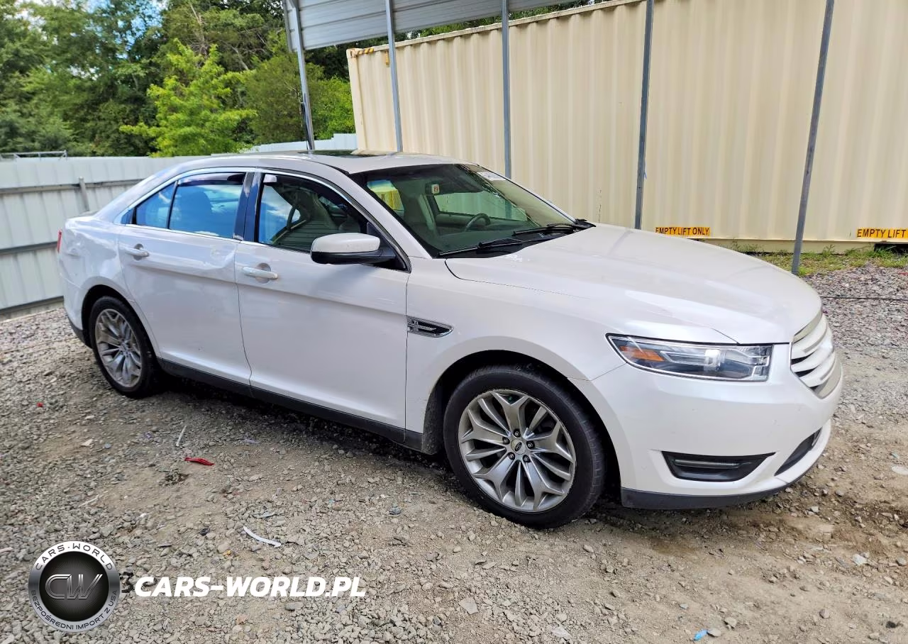 2018 Ford Taurus Limited VIN:1FAHP2F82JG135437 - 4