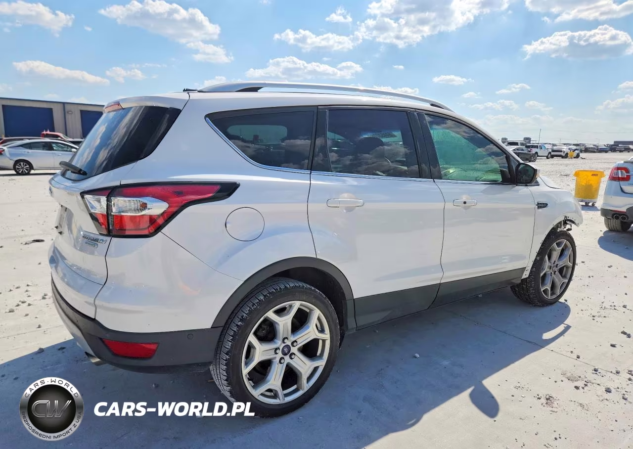 2017 Ford Escape Titanium VIN:1FMCU0J95HUE15670 - 3