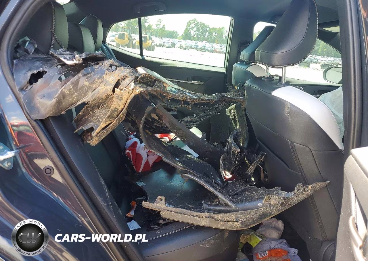 2025 Toyota Camry Se VIN:4T1DAACK7SU605769 - 10