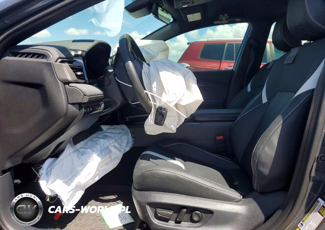 2025 Toyota Camry Se VIN:4T1DAACK7SU605769 - 7