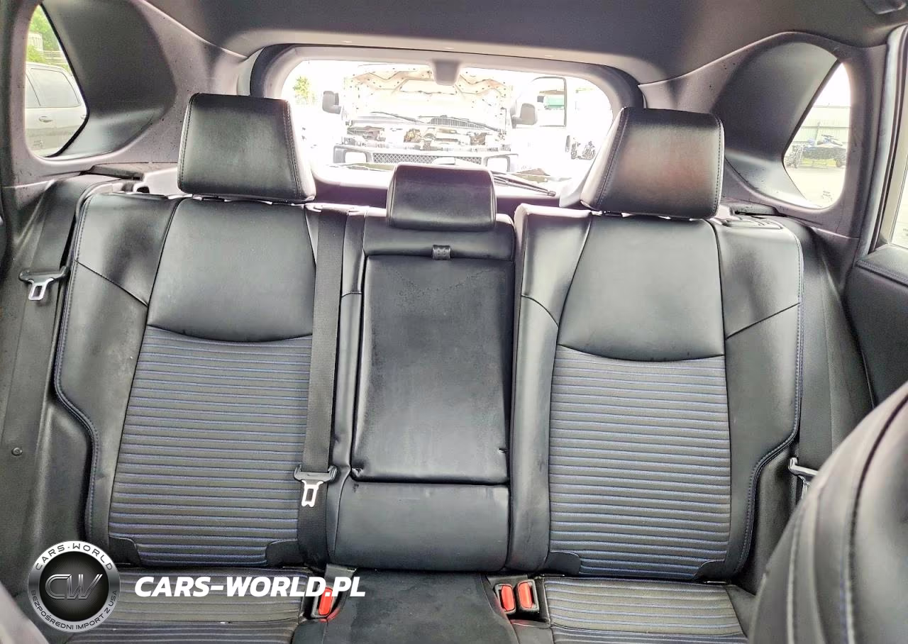 2021 Toyota Rav4 Xse VIN:4T3E6RFV0MU037966 - 10