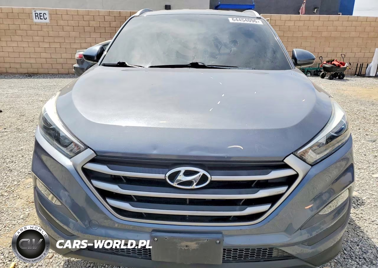 2018 Hyundai Tucson Sel VIN:KM8J33A42JU684134 - 5
