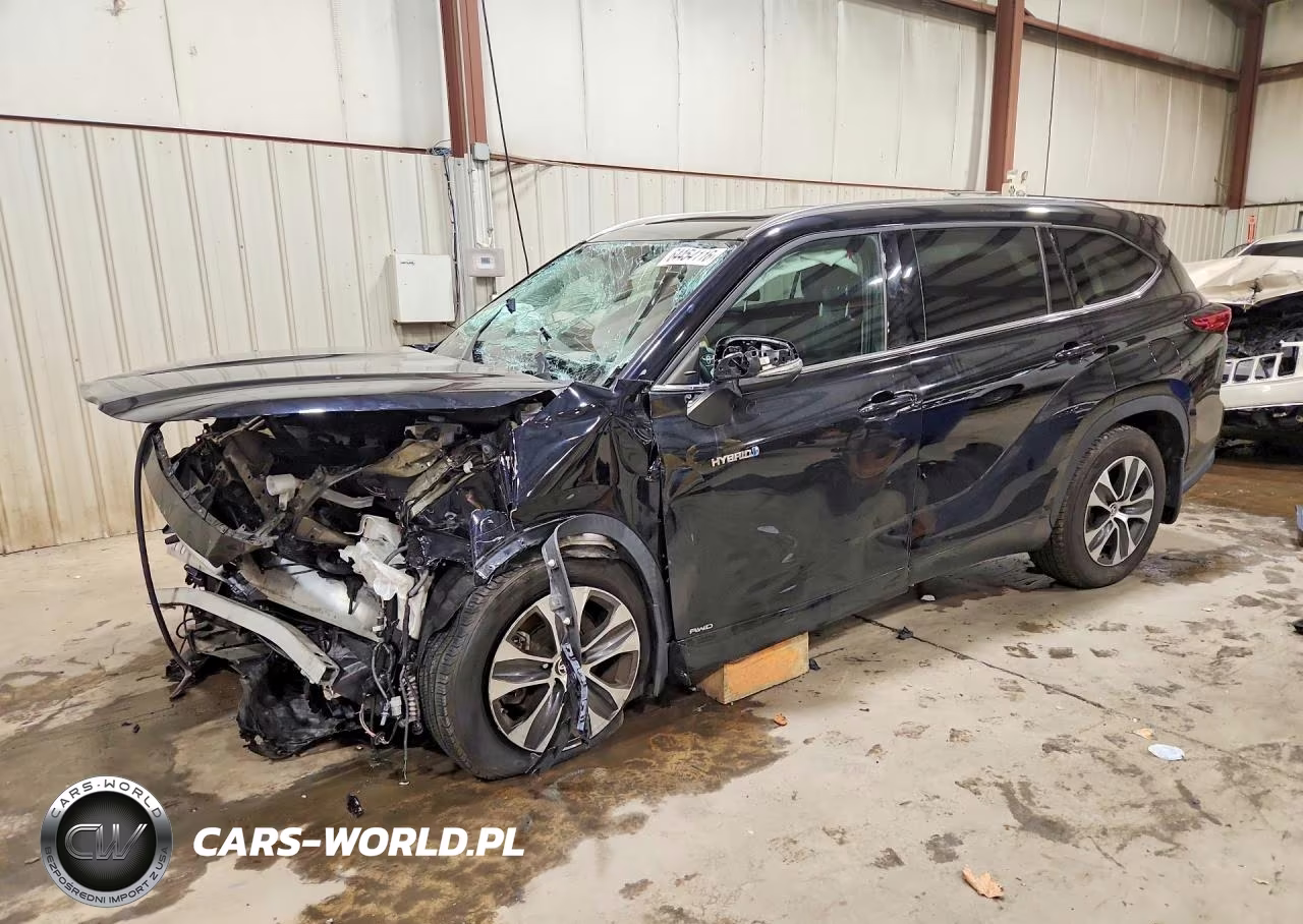 2021 Toyota Highlander Hybrid Xle
