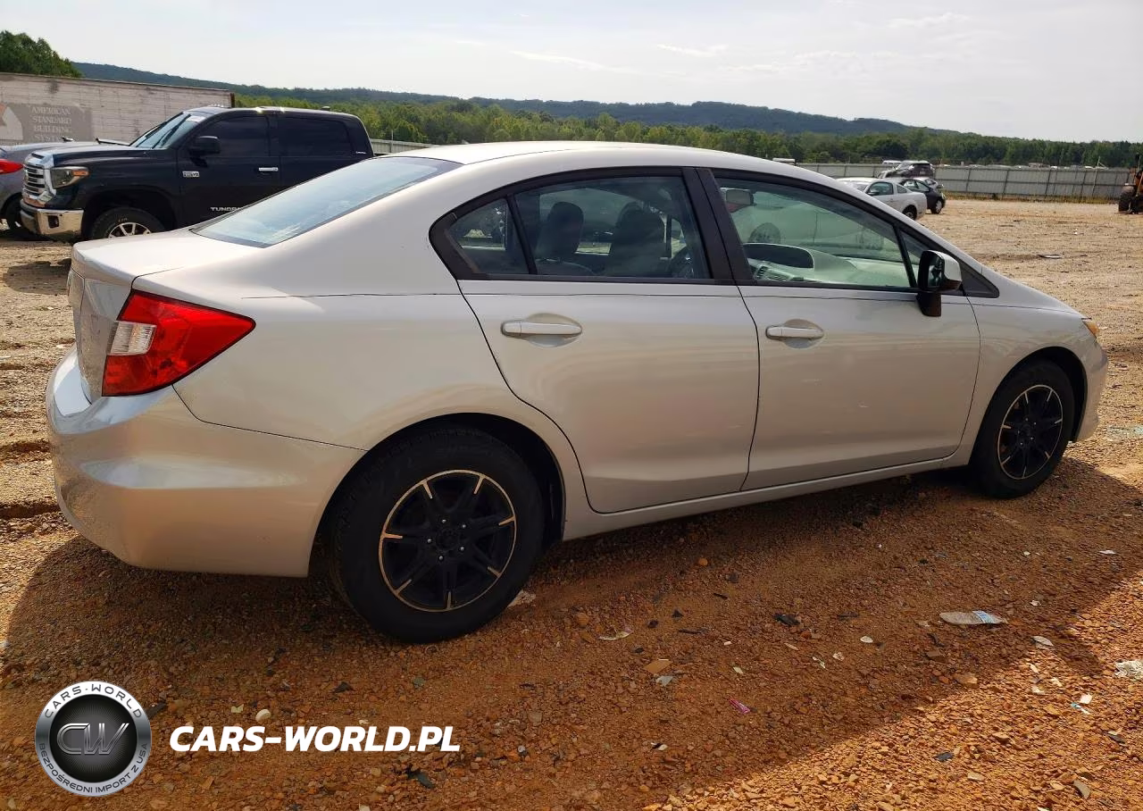 2012 Honda Civic Lx VIN:2HGFB2F56CH539825 - 3