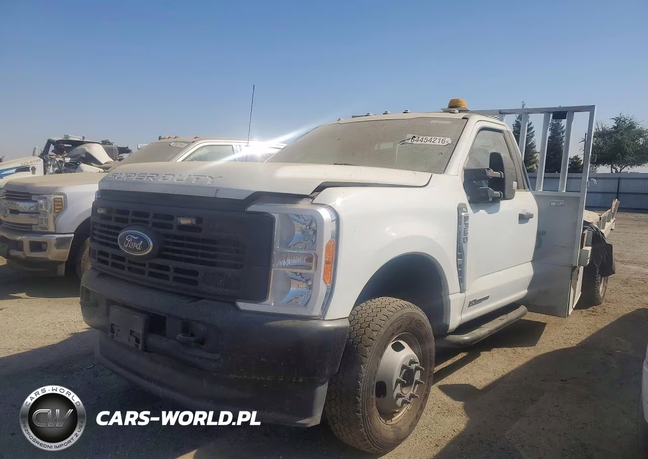 2023 Ford F350 Super Duty VIN:1FDRF3HT9PEC44552 - 1