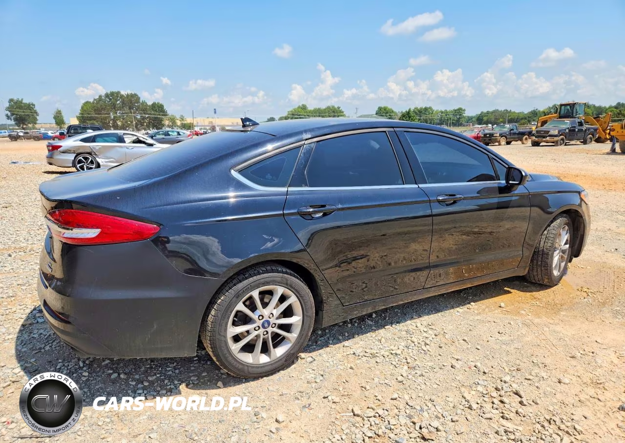 2020 Ford Fusion Se VIN:3FA6P0HD8LR134634 - 3