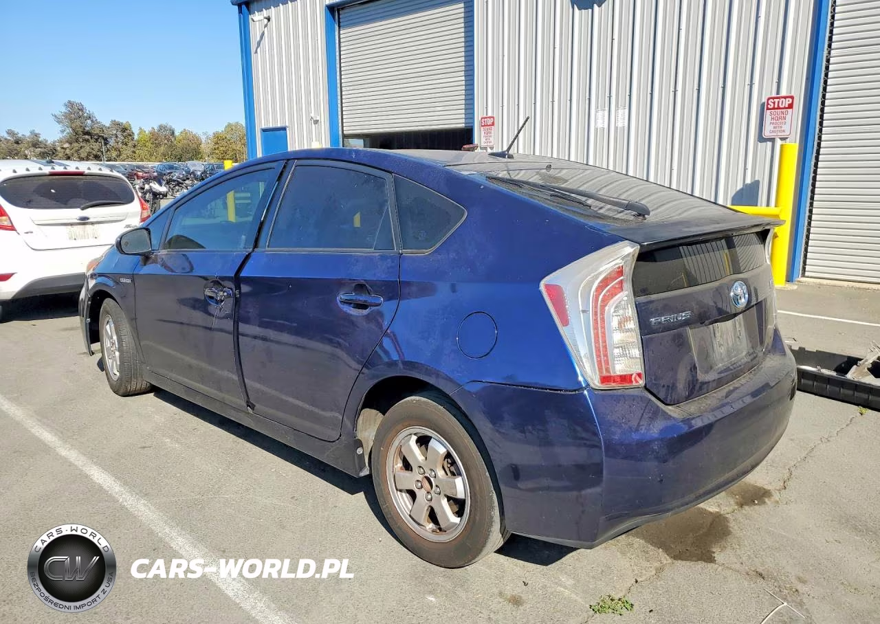 2012 Toyota Prius Three VIN:JTDKN3DU4C1555864 - 2