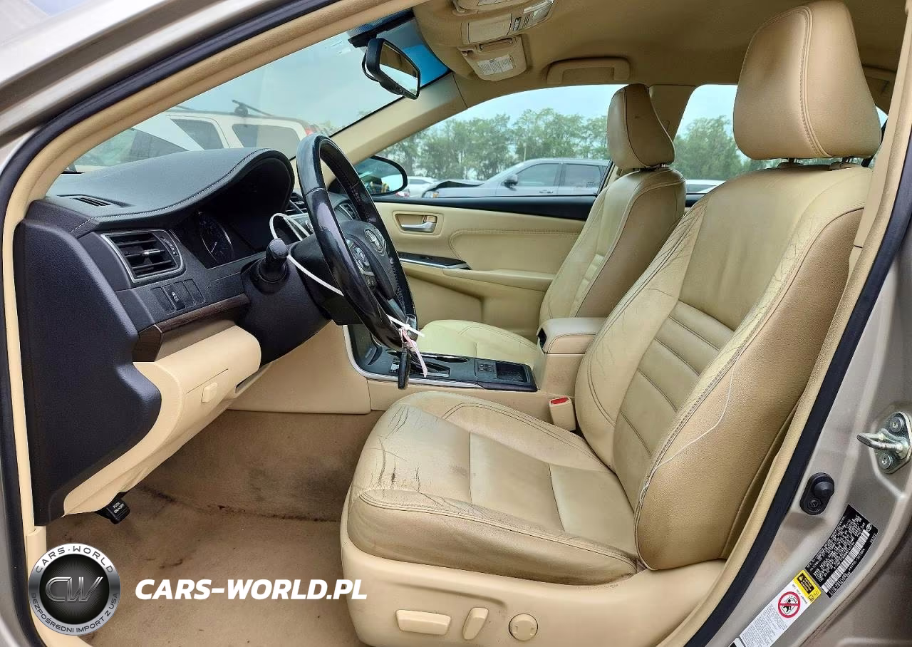 2016 Toyota Camry Xle VIN:4T4BF1FK8GR549794 - 7